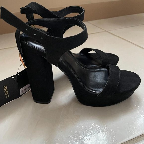 Brand new with tag Vegan Suede heels - Picture 3 of 5